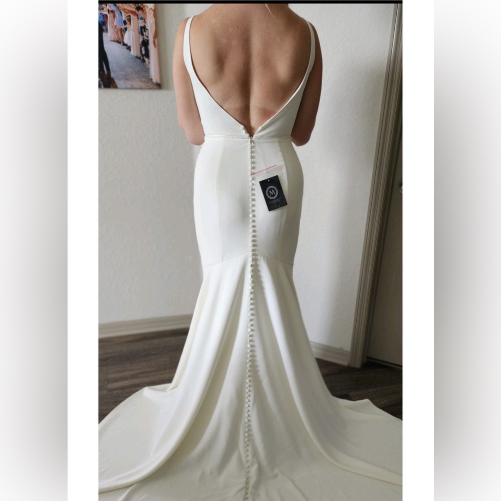 Moonlight Bridal Wedding Dress - Picture 2 of 8